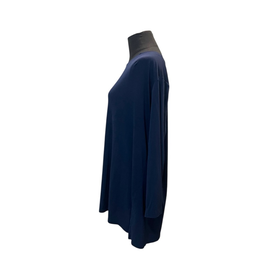 π ππππππ π
πππππ Navy Silk Long Sleeve Tunic Top | 2X - Picture 4 of 6